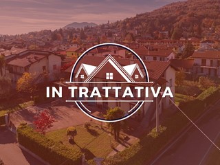 Trilocale in Vendita a Marchirolo, 150'000&euro;, 105 m²