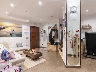 Appartamento in Vendita a Siracusa, 89'000&euro;, 123 m²