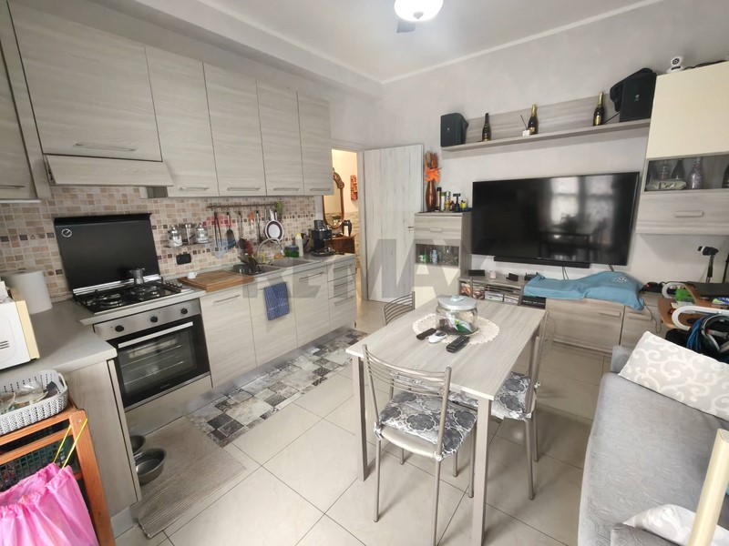 Trilocale in Vendita a Casorate Primo, 159'000&euro;, 75 m²