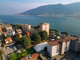 Quadrilocale in Affitto a Sarnico, 1'500&euro;, 135 m²