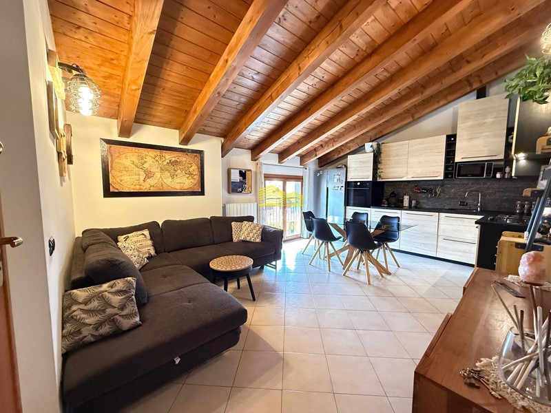 Trilocale in Vendita a Capriate San Gervasio, 139'000&euro;, 72 m²