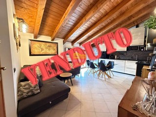 Trilocale in Vendita a Capriate San Gervasio, 129'000&euro;, 72 m²