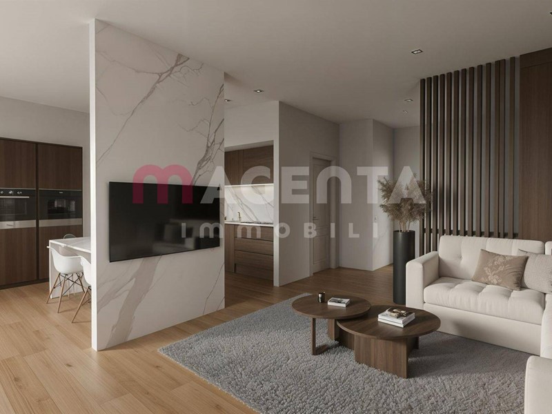 Quadrilocale in Vendita a Desenzano del Garda, 649'000&euro;, 170 m²