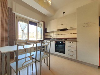 Trilocale in Affitto a Catanzaro, 450&euro;, 85 m²