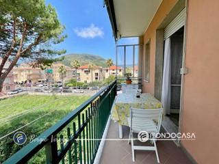 Trilocale in Vendita a Borgio Verezzi, 250'000&euro;, 60 m²