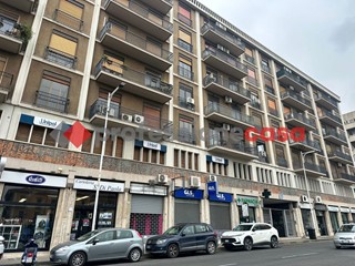 Attico in Affitto a Catania, 900&euro;, 74 m², arredato