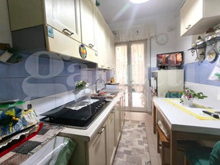 Trilocale in Vendita a Portici, 195'000&euro;, 82 m²