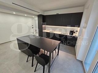 Appartamento in Vendita a Barletta, 300'000&euro;, 150 m²
