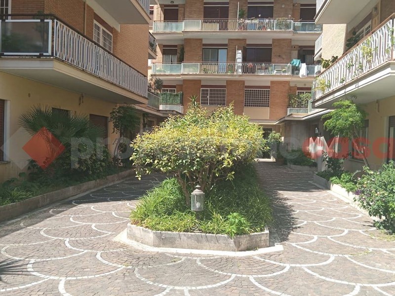 Trilocale in Affitto a Roma, 1'340&euro;, 100 m²
