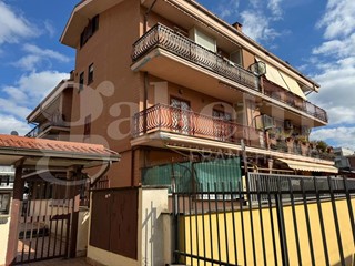 Trilocale in Vendita a Marino, 189'000&euro;, 65 m², arredato