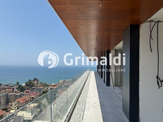 Appartamento in Vendita a Salerno, 1'400'000&euro;, 180 m²
