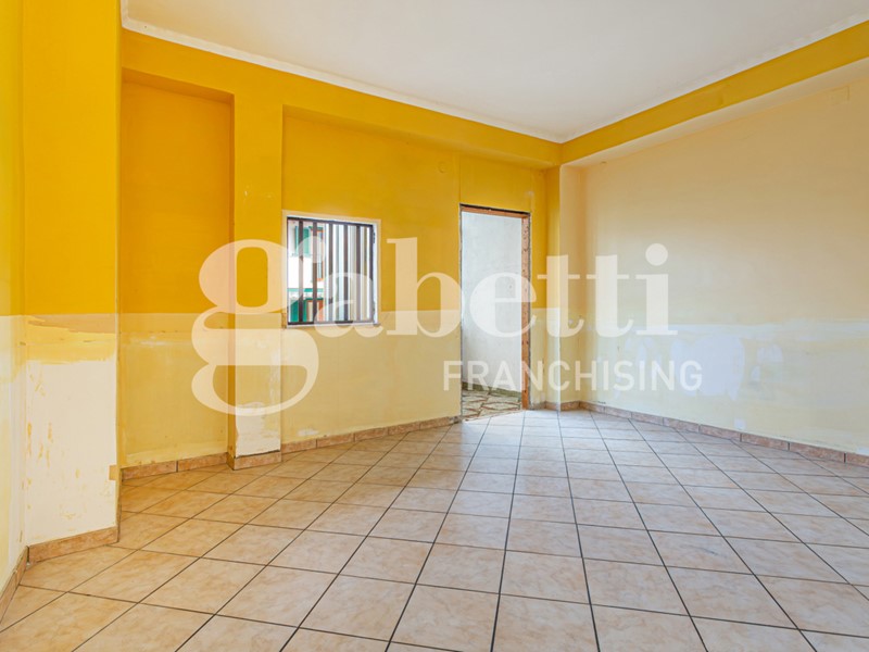 Trilocale in Vendita a Mugnano di Napoli, 128'000&euro;, 75 m²