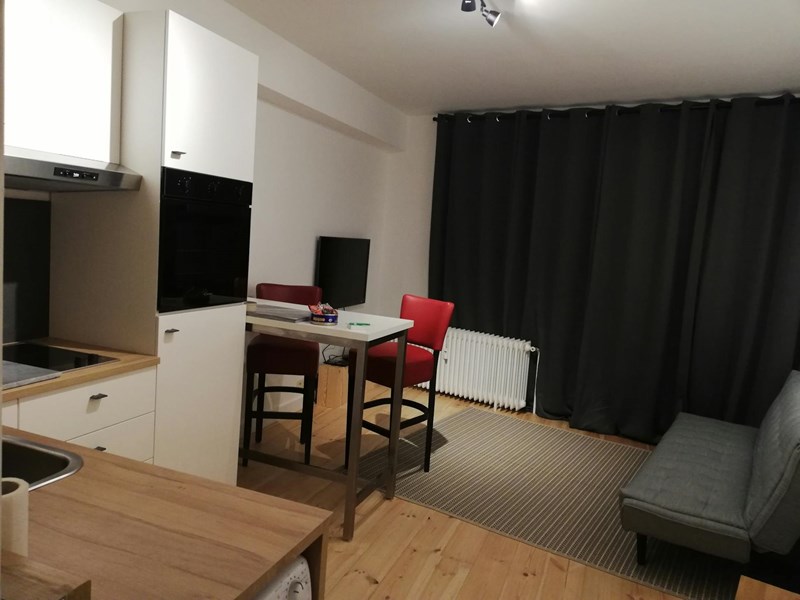 Appartamento in Affitto a Milano, zona Via Cenisio, 500&euro;, 25 m², arredato