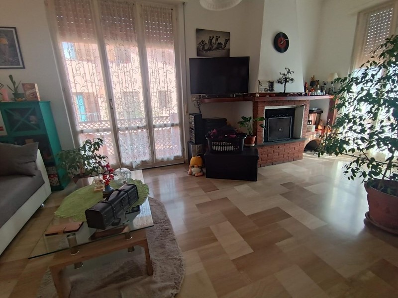 Quadrilocale in Vendita a Massa, 220'000&euro;, 70 m², arredato