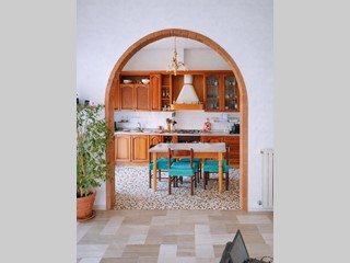 Quadrilocale in Vendita a Massa, 220'000&euro;, 70 m², arredato