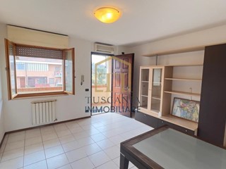 Quadrilocale in Vendita a Colle di Val D'Elsa, 168'000&euro;, 65 m², arredato