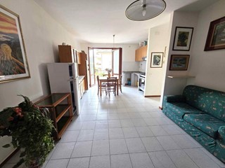 Quadrilocale in Vendita a Massa, zona Marina di Massa, 275'000&euro;, 90 m²
