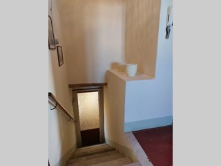 Trilocale in Vendita a Santa Croce sull'Arno, 79'000&euro;, 85 m², arredato