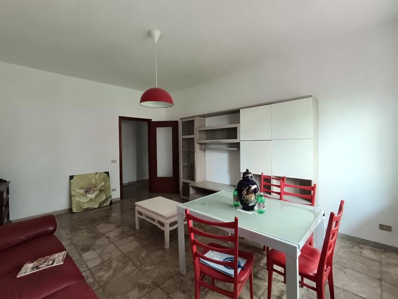 Appartamento in Vendita a Massa, 220'000&euro;, 100 m²
