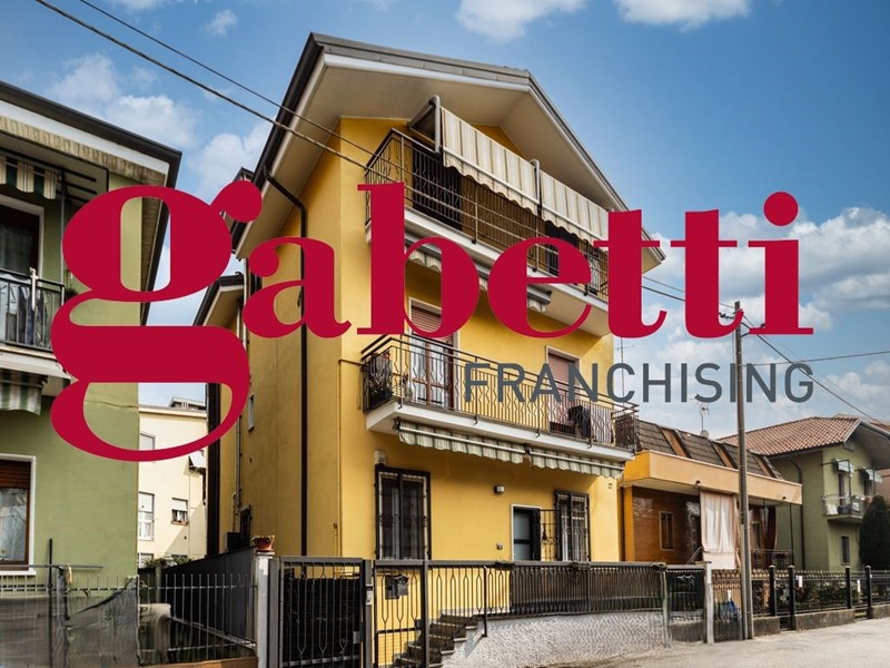 Trilocale in Vendita a Cinisello Balsamo, 219'000&euro;, 95 m²