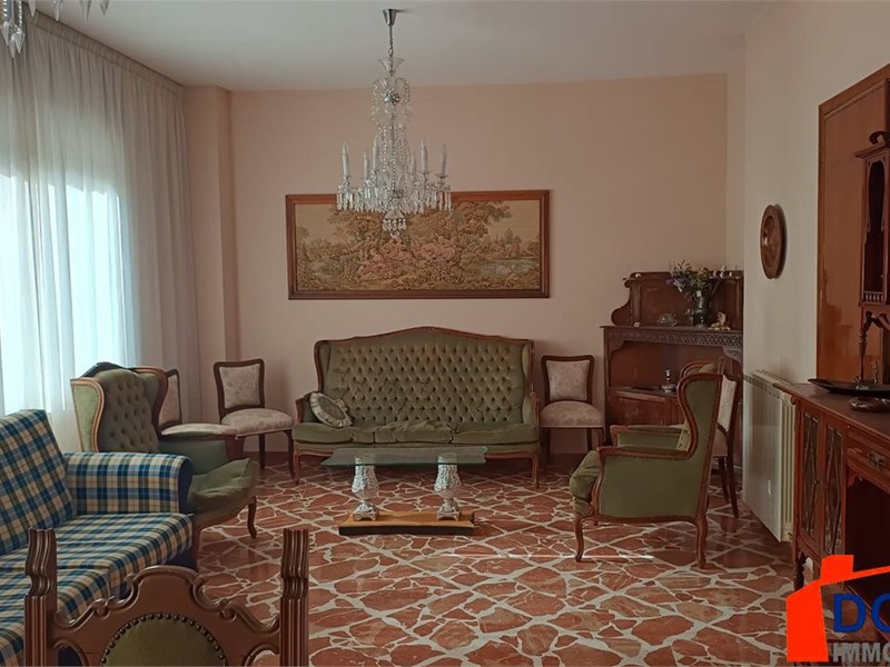 Appartamento in Vendita a Alcamo, 210'000&euro;, 200 m²