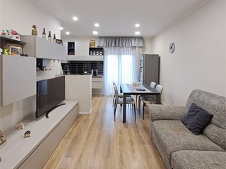 Trilocale in Vendita a Viareggio, 179'000&euro;, 70 m²