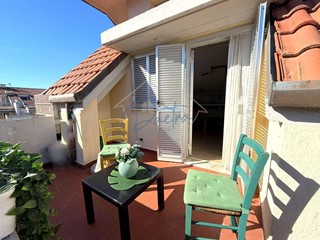 Attico in Vendita a Massa, 235'000&euro;, 80 m²