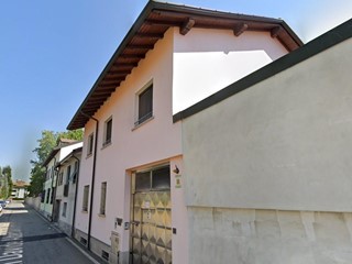 Quadrilocale in Vendita a Arluno, 210'000&euro;, 377 m²