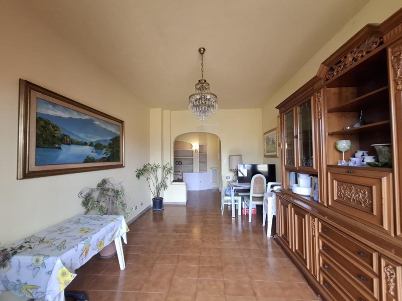 Quadrilocale in Vendita a Carrara, zona Marina di Carrara, 225'000&euro;, 90 m²