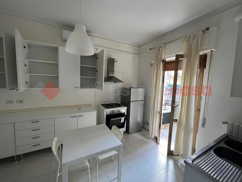 Bilocale in Affitto a Bari, 700&euro;, 50 m², arredato