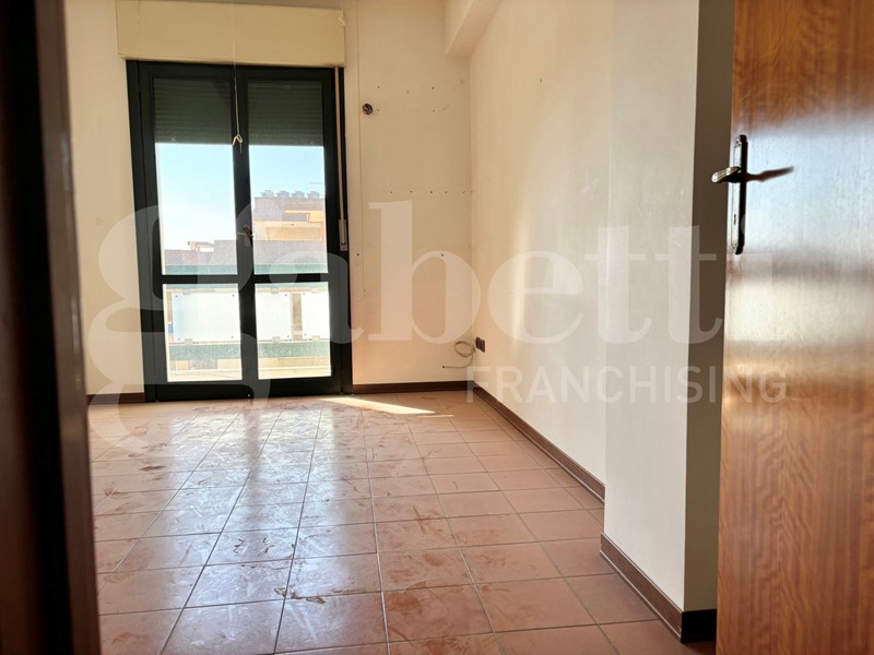 Appartamento in Vendita a Ragusa, 65'000&euro;, 113 m²
