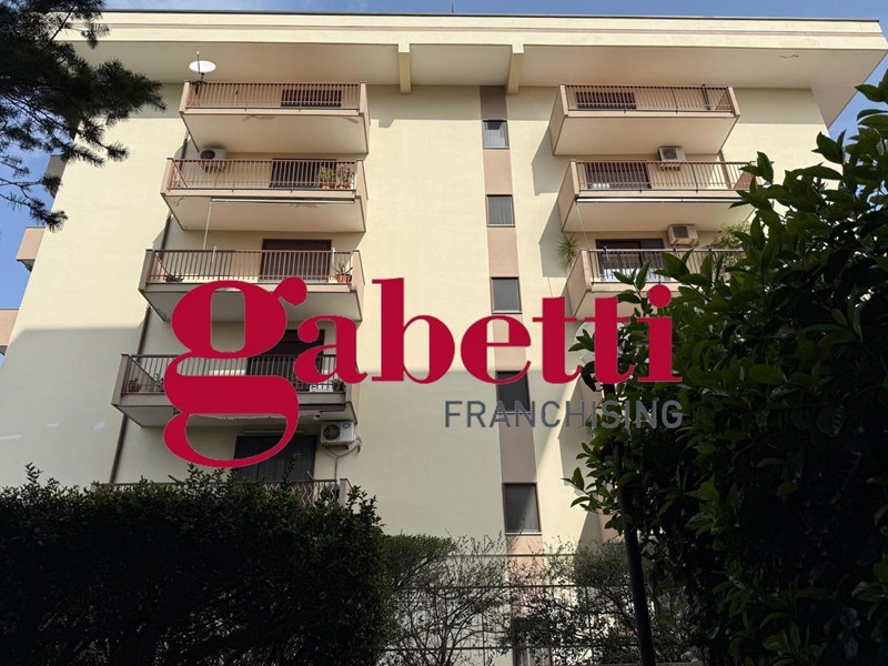 Quadrilocale in Vendita a San Nicola la Strada, 200'000&euro;, 125 m²