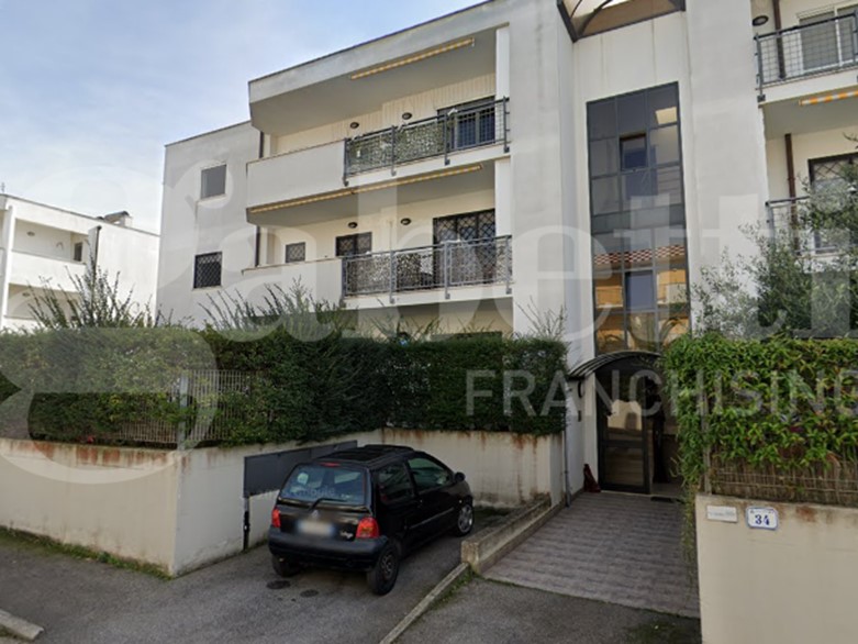 Quadrilocale in Vendita a Nettuno, 195'000&euro;, 100 m², con Box