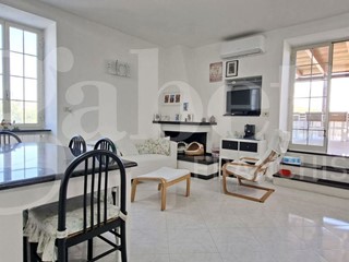 Quadrilocale in Vendita a Monte di Procida, 350'000&euro;, 180 m²