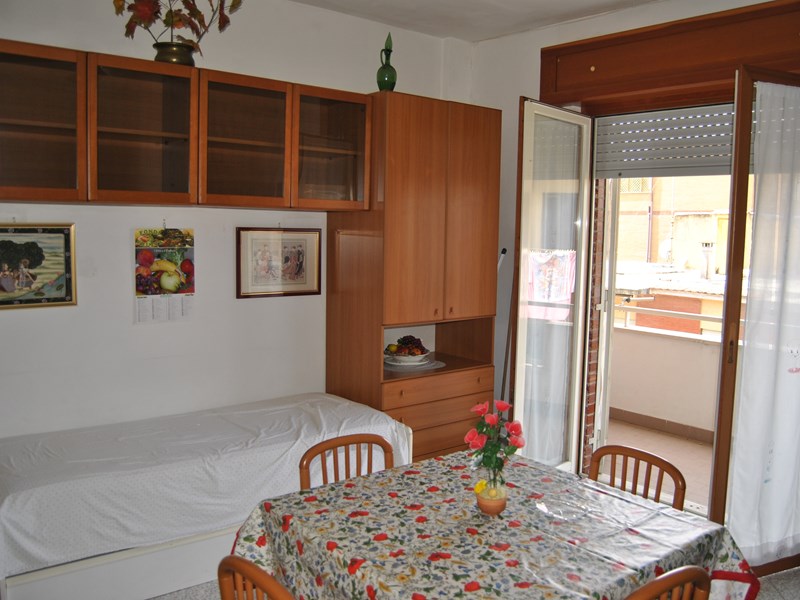 Bilocale in Affitto a Anzio, zona Lavinio mare, 450&euro;, 45 m², arredato