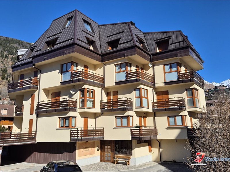 Appartamento in Vendita a Ponte di Legno, 575'000&euro;, 120 m²