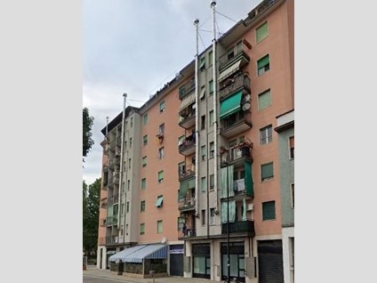 Bilocale in Vendita a Limbiate, 33'000&euro;, 45 m²