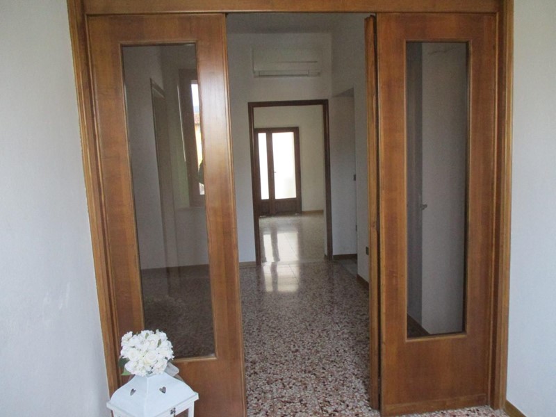 Quadrilocale in Vendita a Bientina, 139'000&euro;, 77 m²