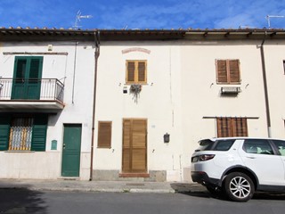 Quadrilocale in Vendita a Pisa, 250'000&euro;, 85 m², arredato