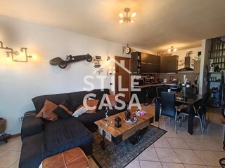 Quadrilocale in Vendita a Santa Croce sull'Arno, 150'000&euro;, 72 m², arredato