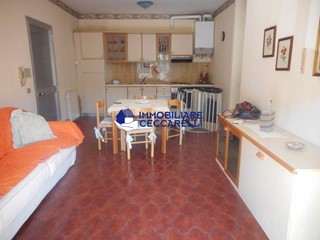 Quadrilocale in Affitto a Massa, zona Marina di Massa, 2'700&euro;, 85 m², arredato