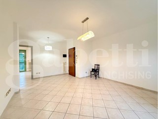 Quadrilocale in Vendita a Imperia, 255'000&euro;, 95 m², con Box