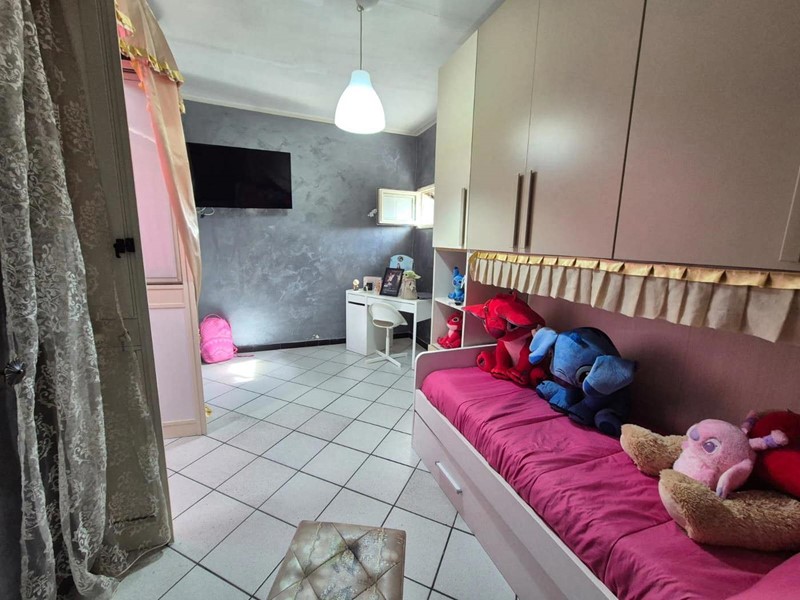 Bilocale in Vendita a Caivano, 53'000&euro;, 76 m²