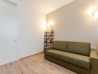 Bilocale in Vendita a Milano, 225'000&euro;, 65 m²