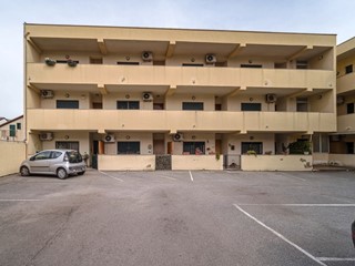 Trilocale in Vendita a Messina, 98'000&euro;, 81 m²