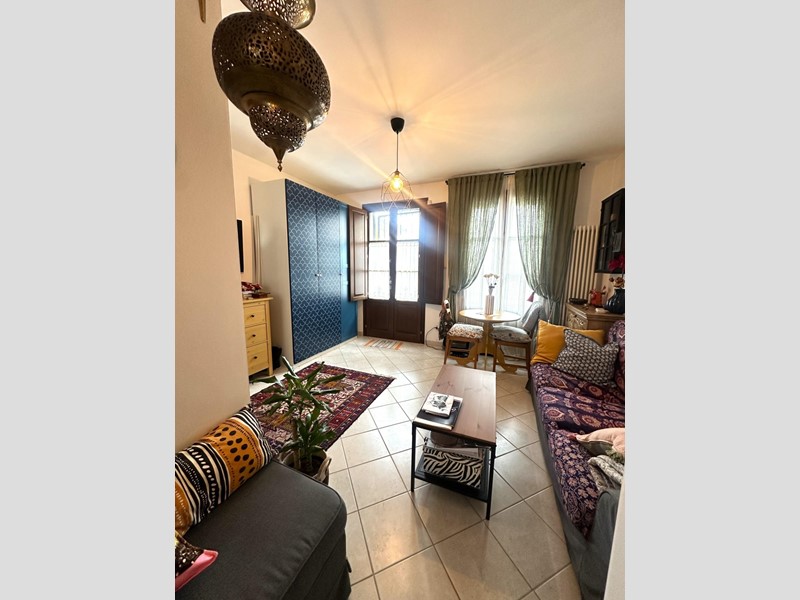 Bilocale in Vendita a Cascina, zona San Lorenzo Alle Corti, 173'000&euro;, 53 m², arredato