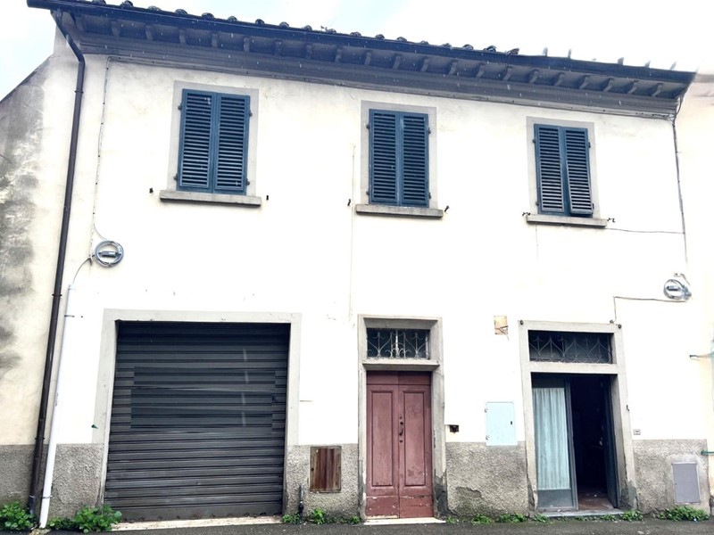 Appartamento in Vendita a Montelupo Fiorentino, 125'000&euro;, 100 m²
