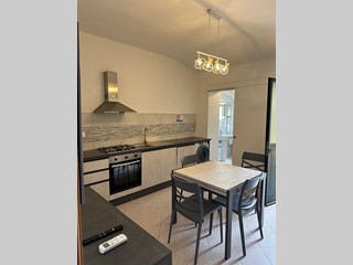 Trilocale in Affitto a Carrara, zona Marina di Carrara, 1'100&euro;, 50 m², arredato