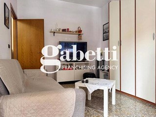 Bilocale in Vendita a Roma, 229'000&euro;, 75 m²