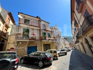 Quadrilocale in Vendita a Piedimonte Matese, 56'000&euro;, 98 m²